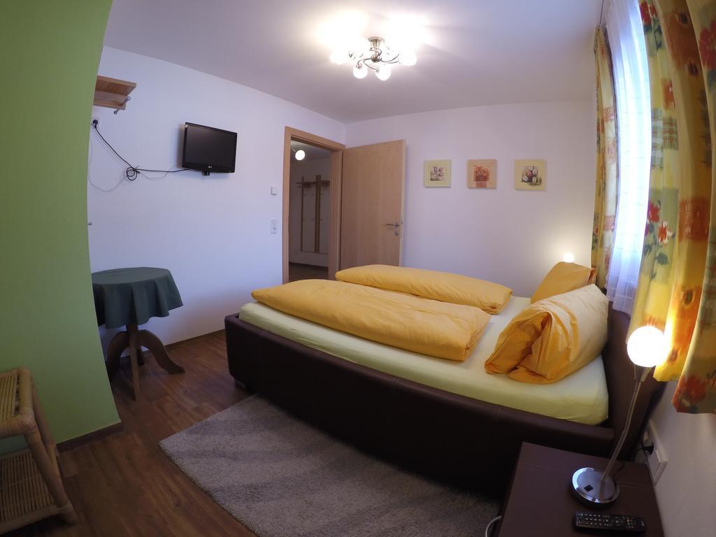 Appartement Felix Kaprun Bagian luar foto