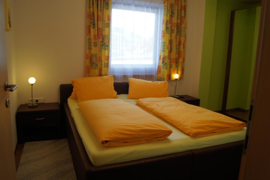 Appartement Felix Kaprun Bagian luar foto